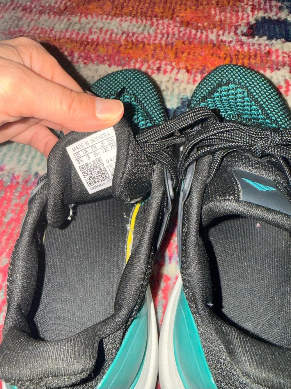 adidas Black & Teal Ultradream DNA Sneakers sz 3.5y